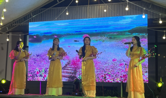 hình ảnh hoạt động